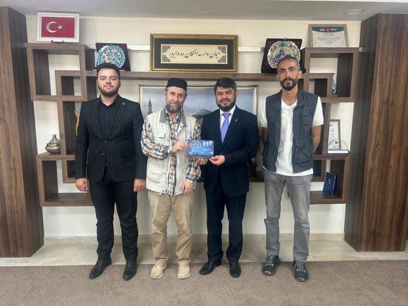 Yeniden Refah Partisi'ni Ziyaret Ettik