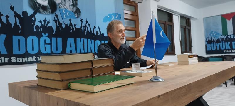Kâzım Albayrak Ağabeyimizin Büyük Doğu-İbda'ya Umumî Bakış Sohbetini Dinledik