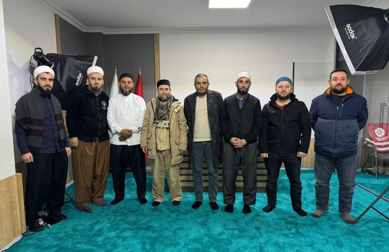 Müdafaa-i İslâm Derneği'ni Ziyaret Edip Dostlarla Hasbihal Ettik