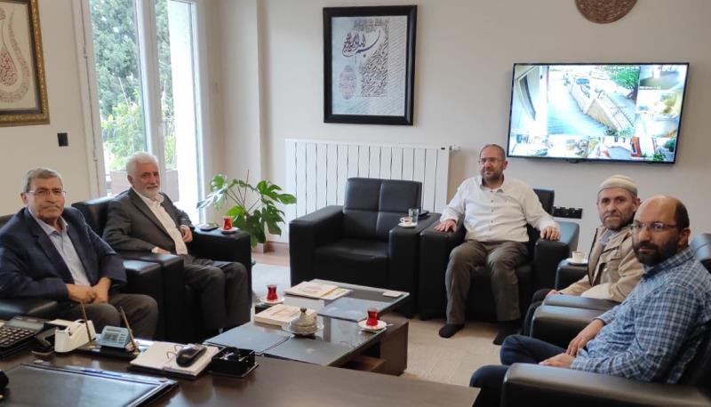 Siyer Vakfı Müdürü Oğuzhan Yağuz'un Misafiriydik