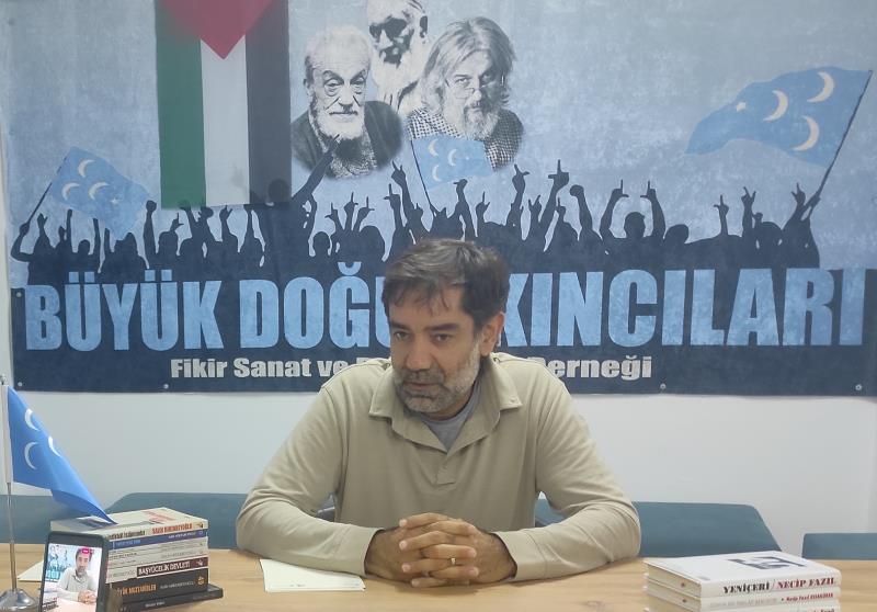 Tarihçi-Yazar İbrahim Tatlı'dan Bize Göre Tarih'i Dinledik